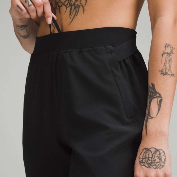 NWOT Lululemon High Rise Adapted State Airflow Jogger - Picture 8 of 10